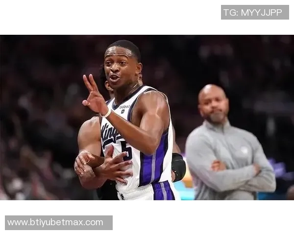 乔治称赞马克西坚持锻炼展现出色表现背后原因揭秘